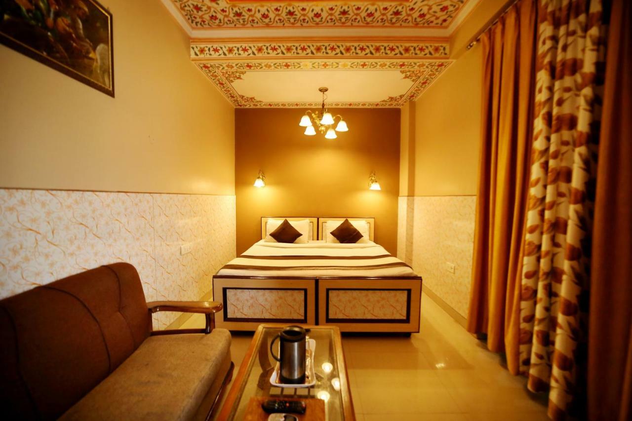 Hotel Golden Heritage Jaipur Bagian luar foto